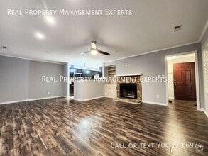 Building Photo - 3707 Colony Crossing Dr