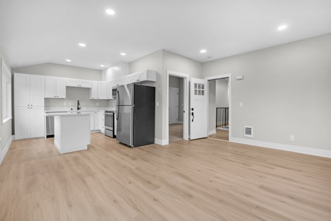 Building Photo - 1412 23rd St