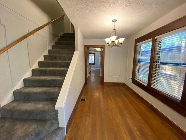 Foto del edificio - 2830 San Gabriel St