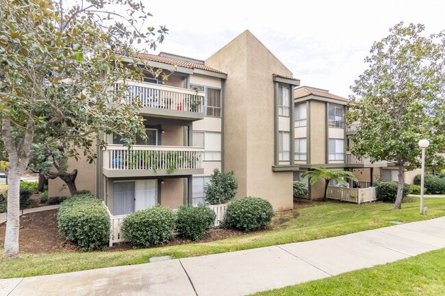 Foto del edificio - Cozy 2 BED/1 BATH in Exclusive 55+ Senior ...