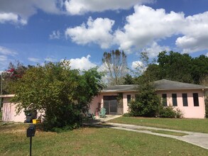Building Photo - 520 Norfolk Cir