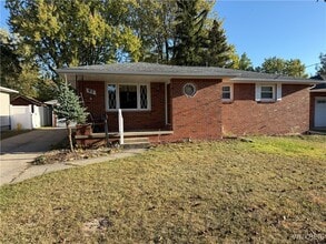 Building Photo - 97 Mitchell Dr