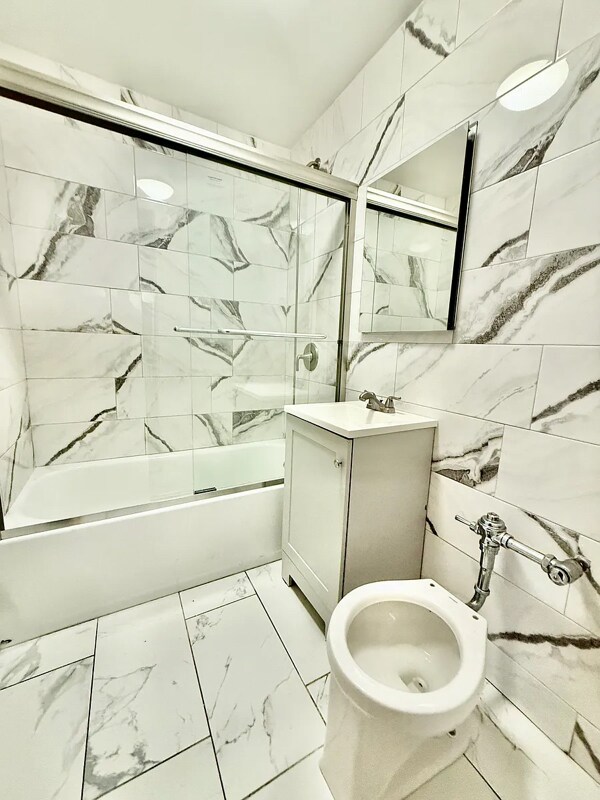 Building Photo - 110 Bruce Ave