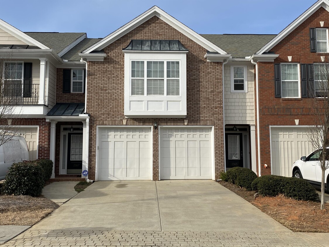 2567 Gadsen, Duluth, GA 30097 Townhome Rentals in Duluth GA
