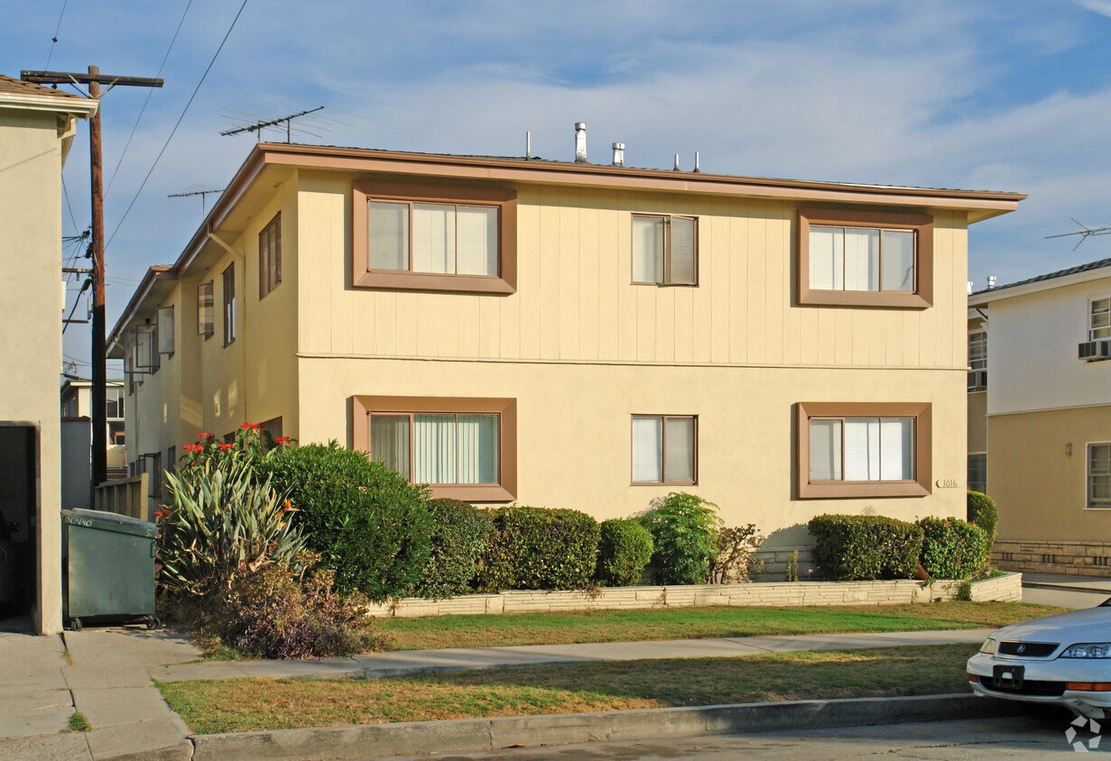 Building Photo - 1016 S Shenandoah St