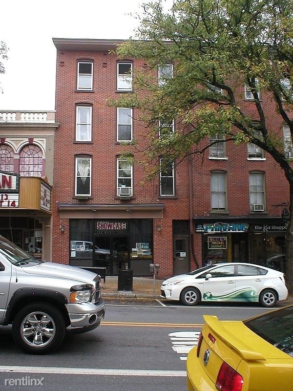 Building Photo - 1 br, 1 bath Apartment - 516 Main Street A3