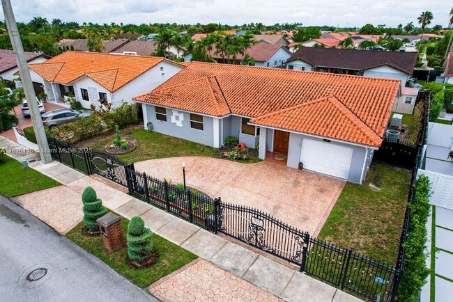 Foto del edificio - 1626 SW 139th Ave