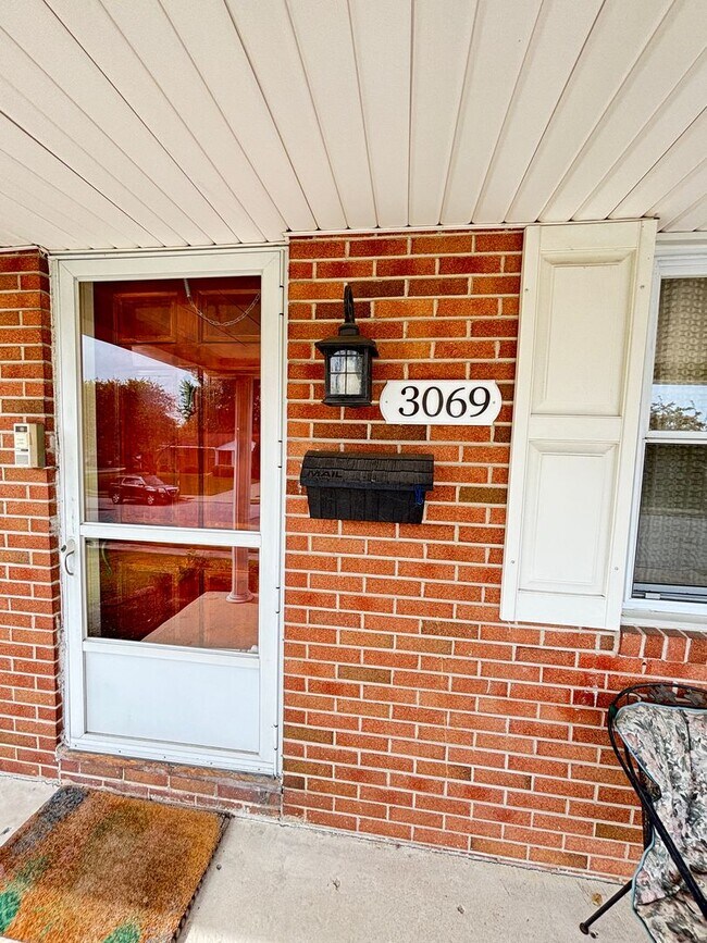 Foto del edificio - Spacious 3br Home for rent located in Whit...