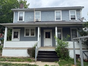 Building Photo - 1150R Boyd Ave