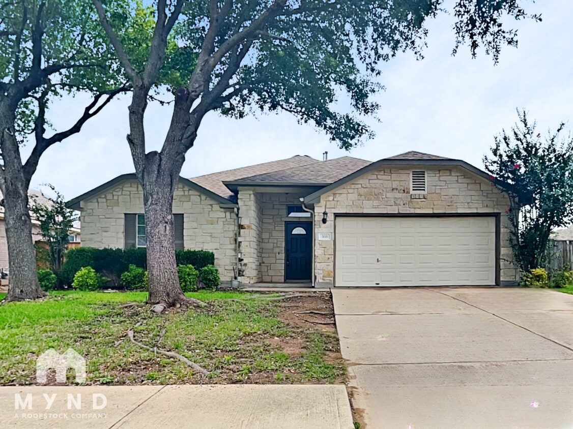 Foto principal - 333 Hidden Brook Ln