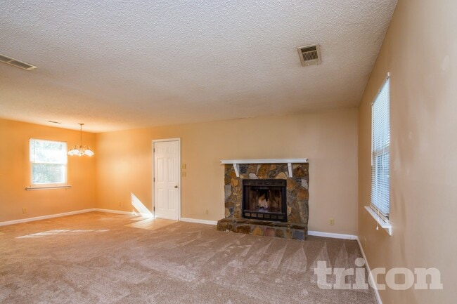 Foto del edificio - 2914 Sagemont Pl