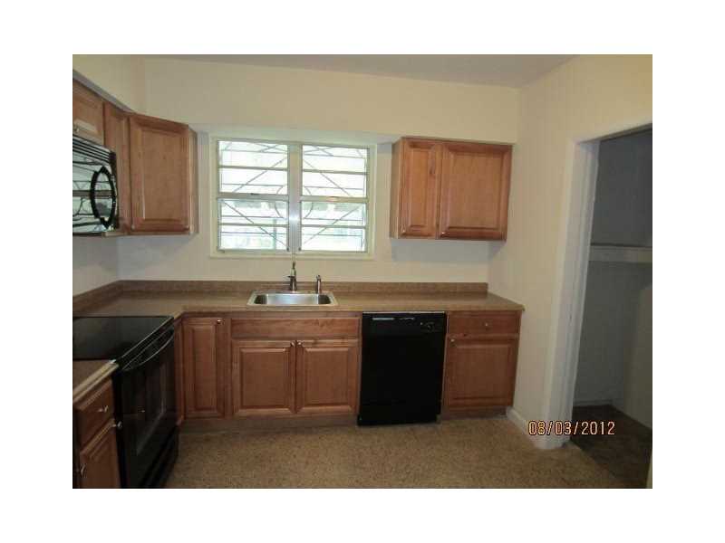 Foto principal - 311 SW 20th Rd