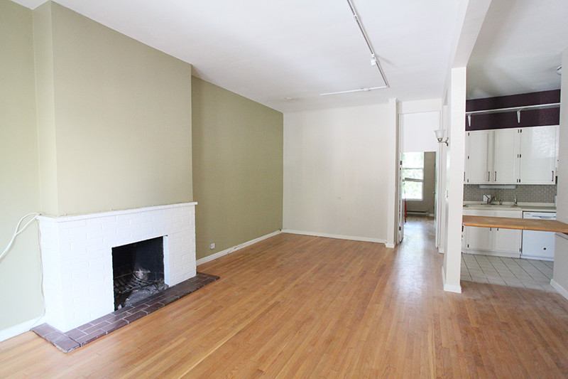 Primary Photo - 1840 N Lincoln Ave