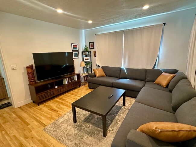 Foto del edificio - 630 E Coatsville Ave