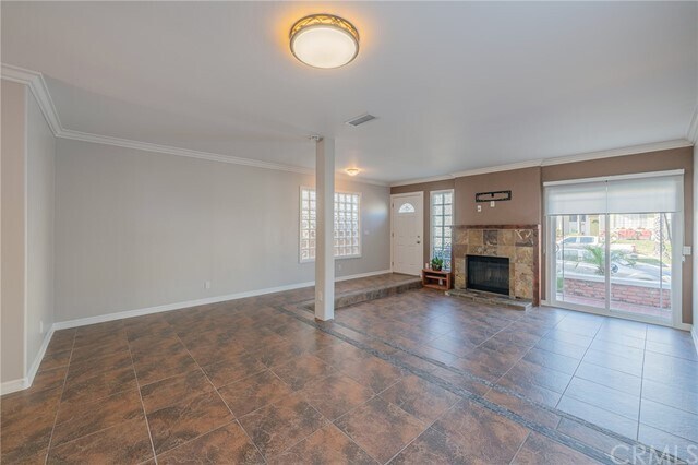 Building Photo - 318 21st St