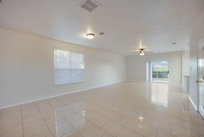 Building Photo - 4307 Palm Point