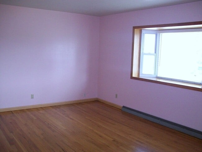 Building Photo - 2615 21st Ave