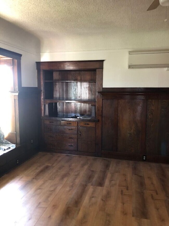 Foto del edificio - 4 Bedroom Home in The Country