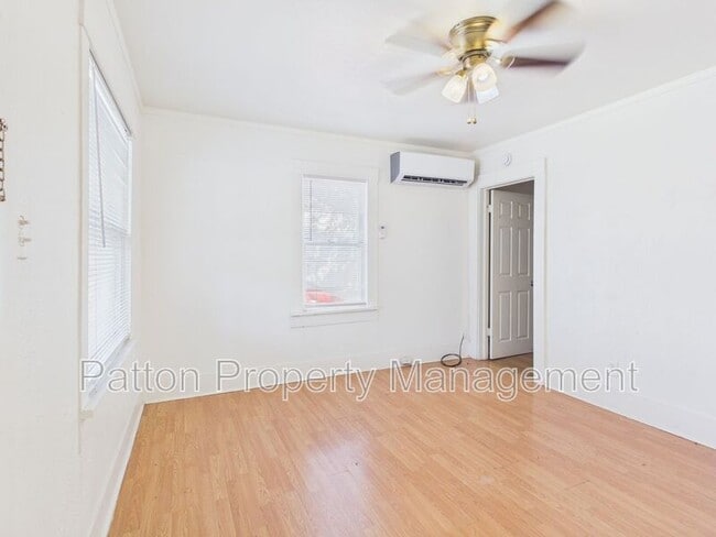 Building Photo - 612 SW 17th Ave