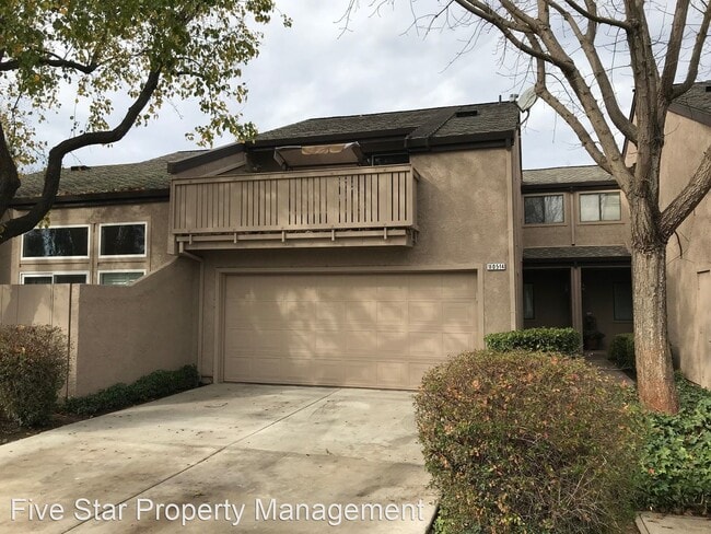 Building Photo - 2 br, 2 bath House - 1105 Cedar Creek Dr #14