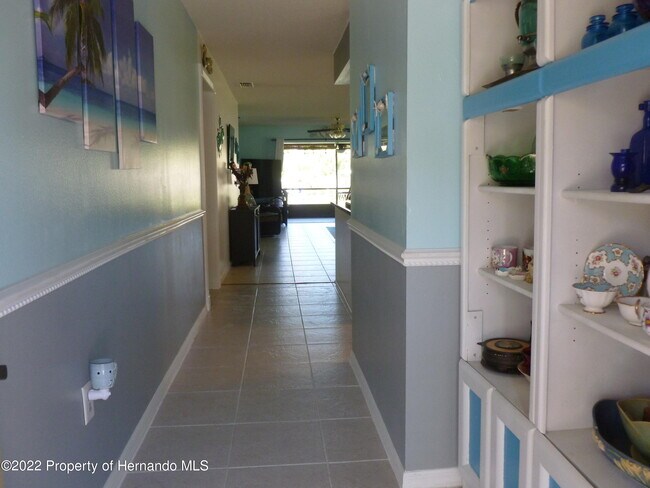 Building Photo - 6421 River Lodge Ln