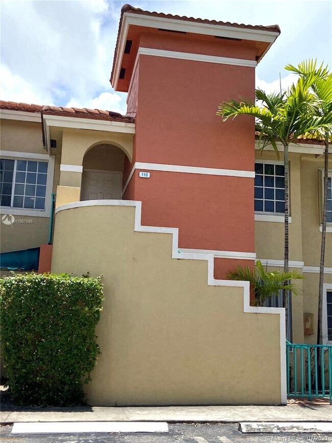 Foto del edificio - 6955 NW 173rd Dr