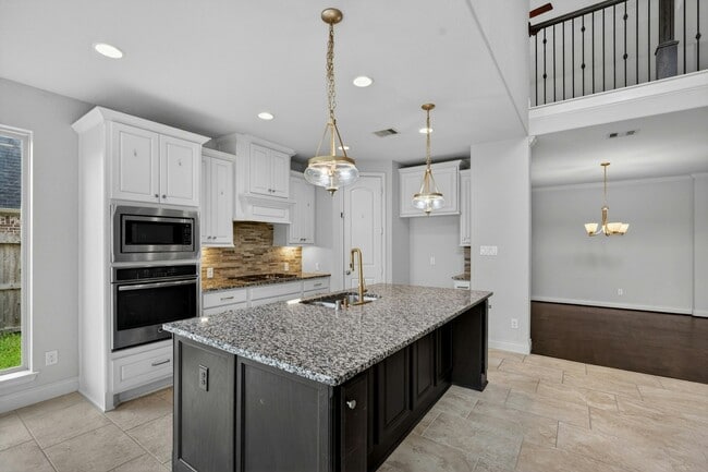 Building Photo - 3311 Pleasant Hollow Ln