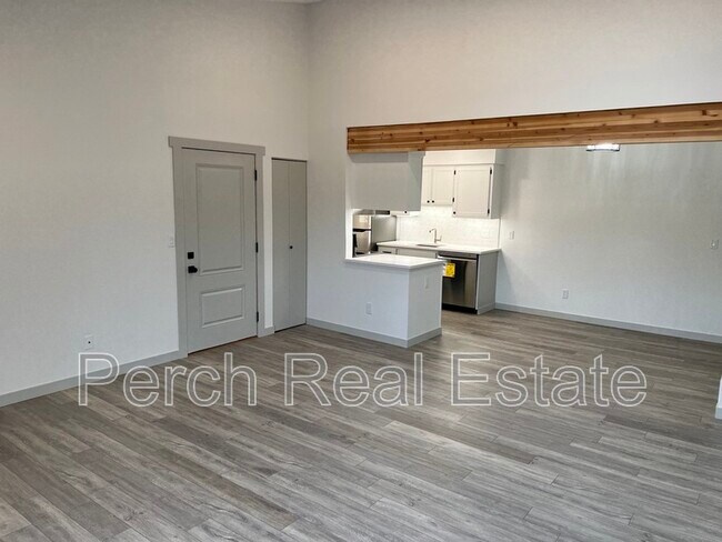 Building Photo - 7080 W 20th Ave