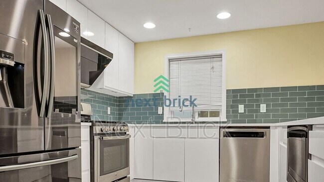 Building Photo - 2429 NW 57th St