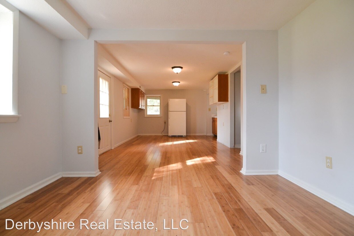 Foto principal - 3212 Leslie St