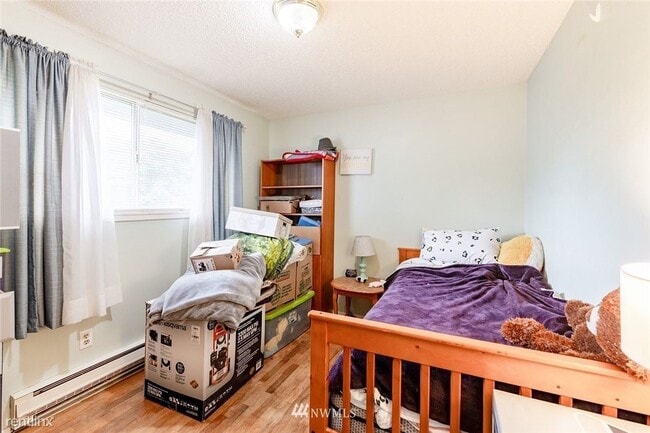 Building Photo - 3 br, 2 bath House - 34824 Military Rd S