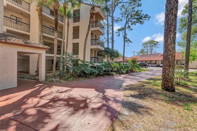 Building Photo - 1158 Carmel Cir