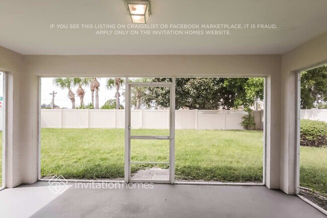 Foto del edificio - 4516 30th Ln E