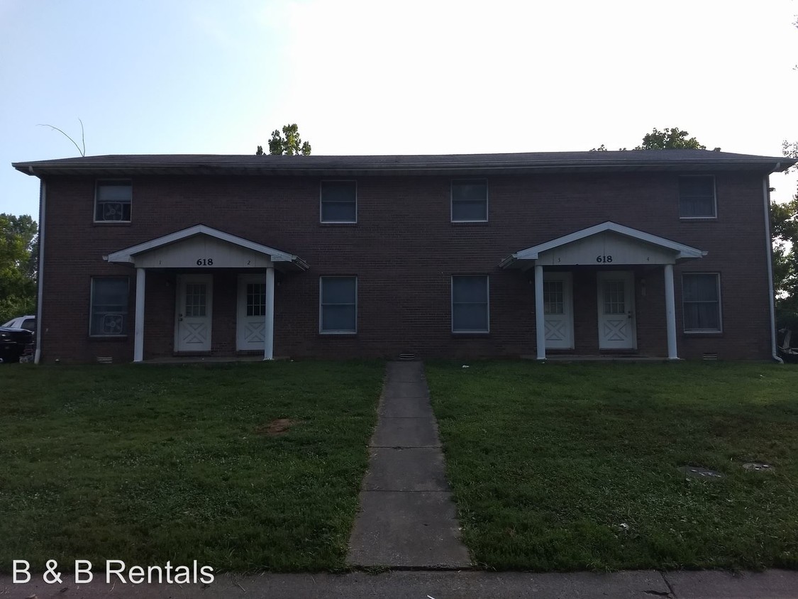 Primary Photo - 618 Boxwood Dr
