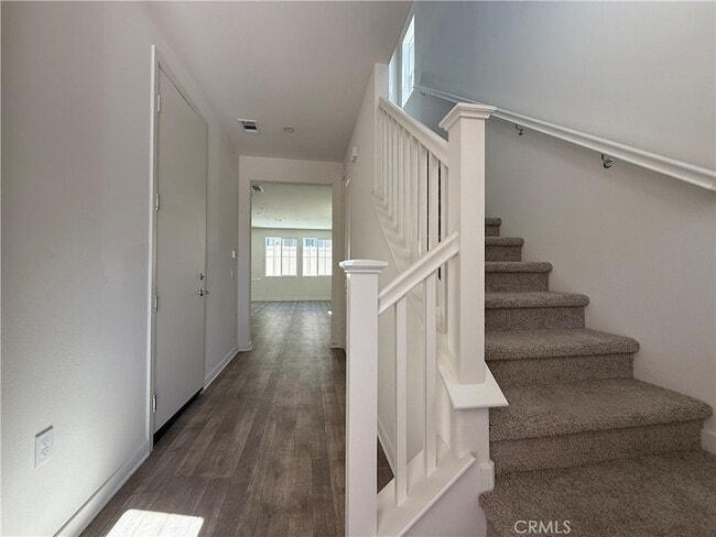 Building Photo - 16062 Jaegar