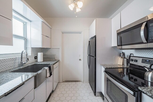 Foto del edificio - 1016-1042 NW 42nd St