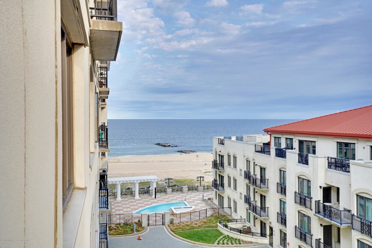 Foto principal - 1501 Ocean Ave N