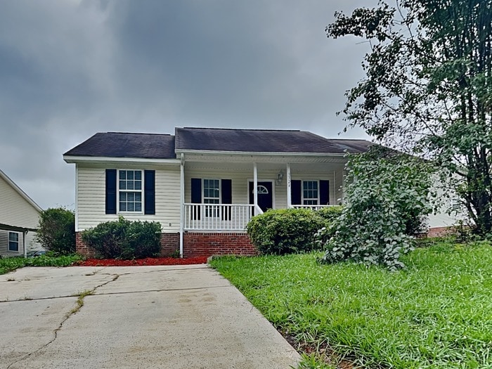 Foto principal - 3724 Capps Hill Dr