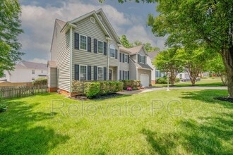 Building Photo - 10405 Flat Branch Dr