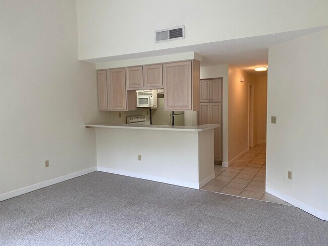 Foto del edificio - 314 Westlake Ct