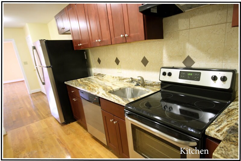 Primary Photo - 1253 Raum St NE