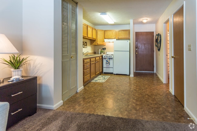 Studio kitchen - Boulevard Club Apartments