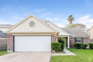 Building Photo - 1602 Clear Valley Dr