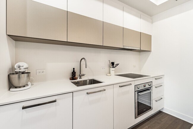 Photo du bâtiment - 628 Rue Saint-Jacques