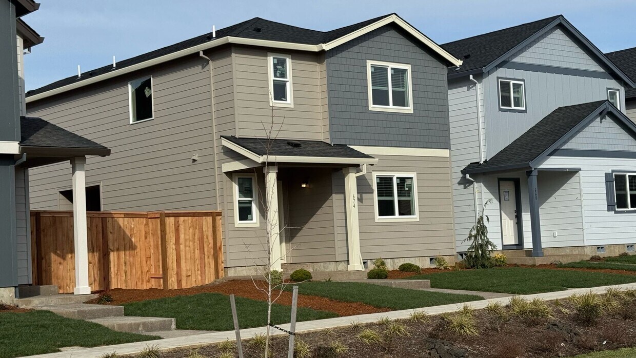 Foto principal - 674 Pickering Ln