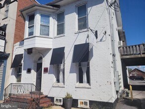 Building Photo - 112 E Baltimore St