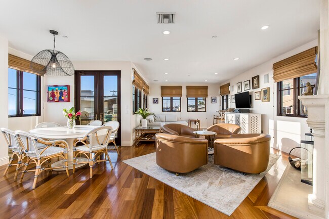 Foto del edificio - 320 33rd Pl