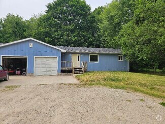 Building Photo - 7695 Elm St