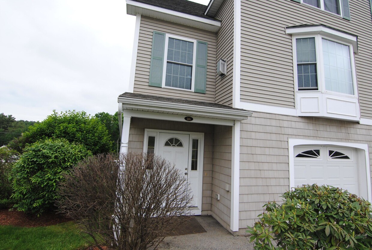 Foto principal - 9 Allard Ct