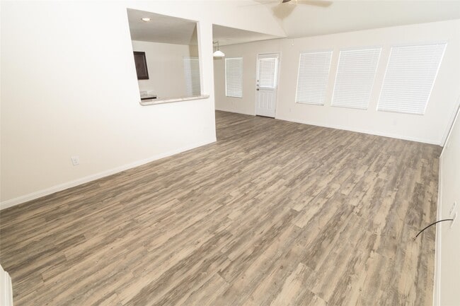 Foto del edificio - 2603 Montecito Ln